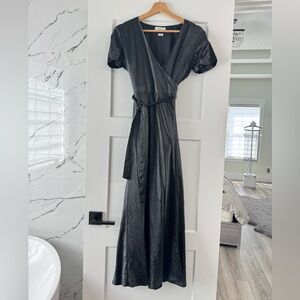 Aritzia Babaton Shimmering Black Maxi Dress